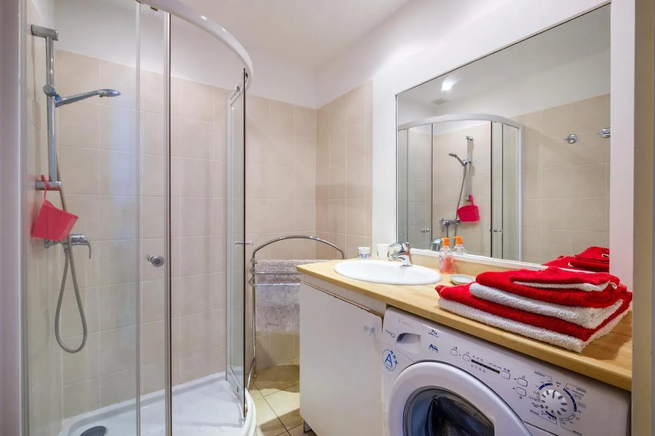 Studio En Bord De Mer Cagnes-sur-Mer Apartment